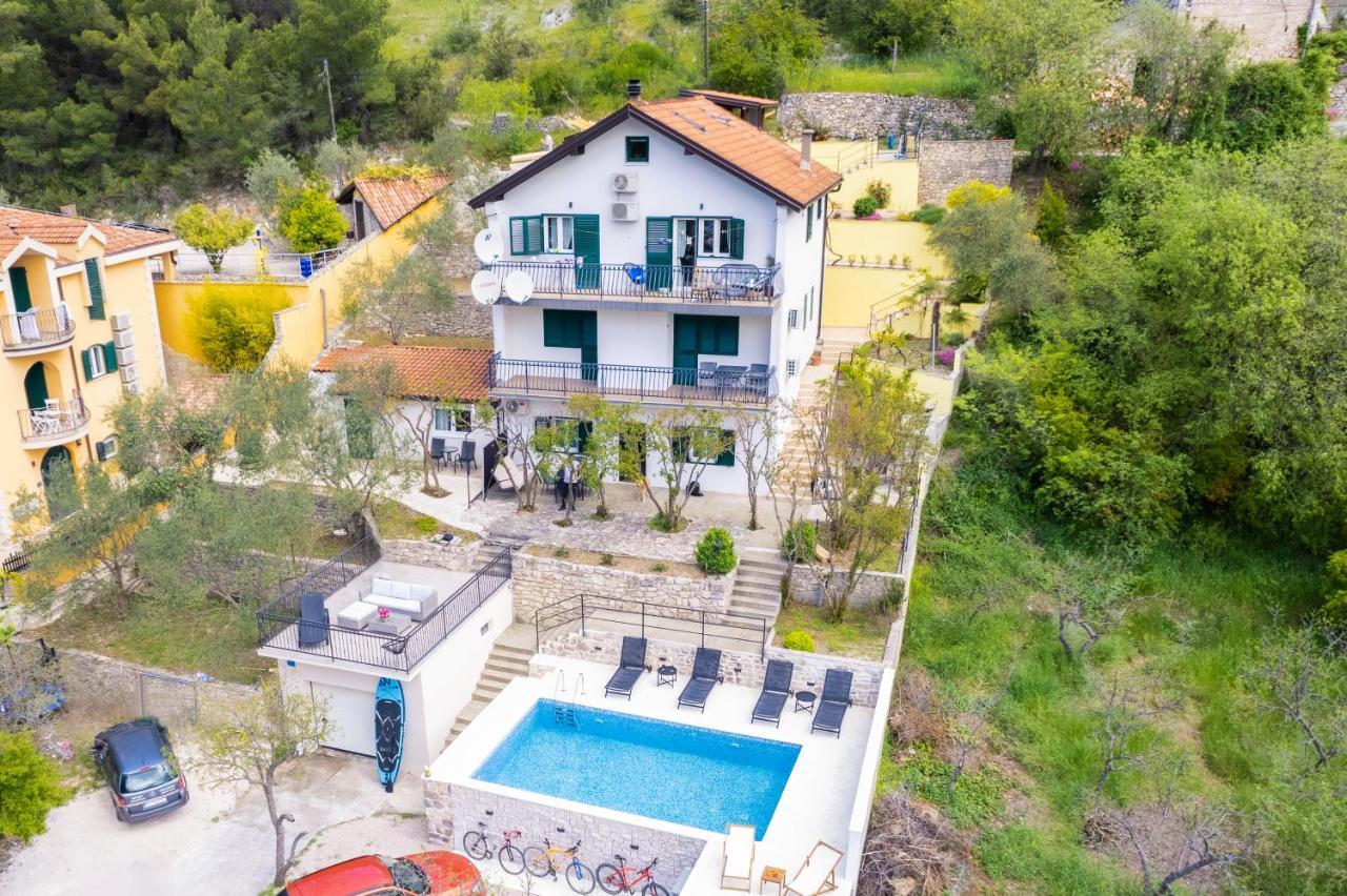 Mila And Jurija Formenti 2 Apartments In Heart Of Nautic Marina, With Heated Swimming Pool, Bikes, Sup, Kajak 스크라딘 외부 사진