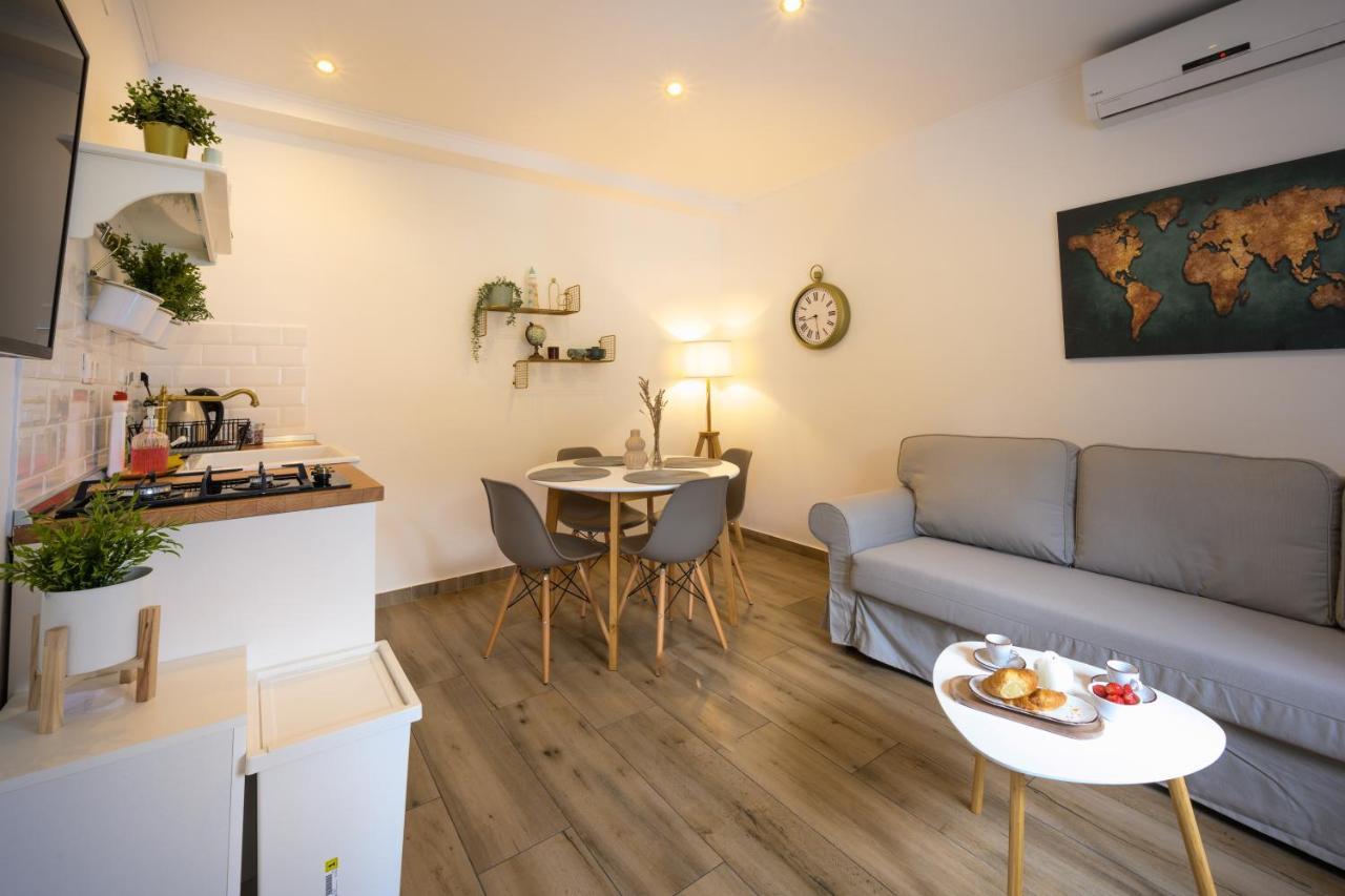 Mila And Jurija Formenti 2 Apartments In Heart Of Nautic Marina, With Heated Swimming Pool, Bikes, Sup, Kajak 스크라딘 외부 사진